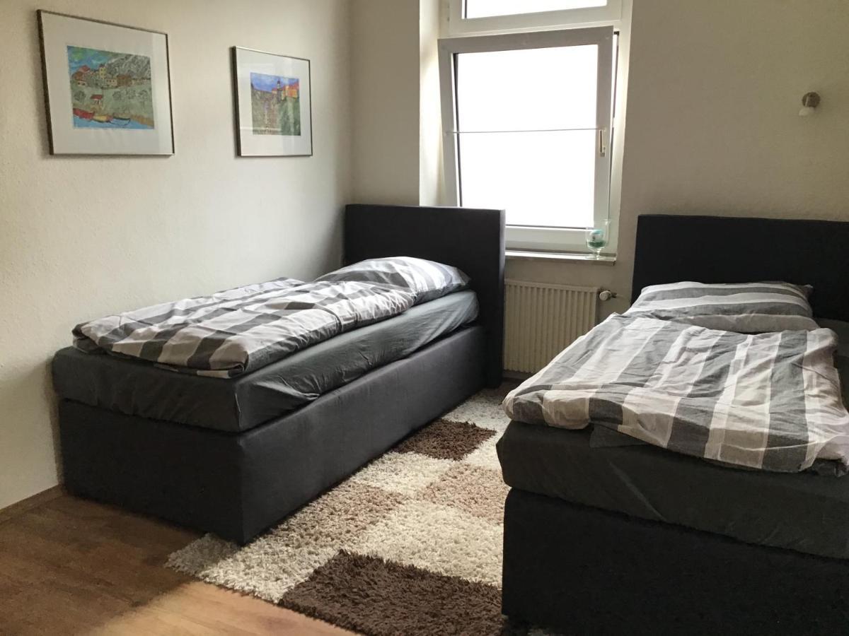 Apartment Bis Zu 8 Einzelbetten Stellplatz Wifi Essen Ngoại thất bức ảnh