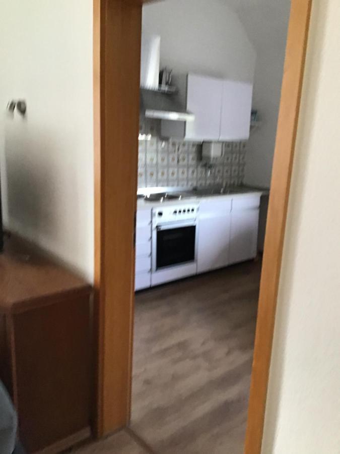Apartment Bis Zu 8 Einzelbetten Stellplatz Wifi Essen Ngoại thất bức ảnh