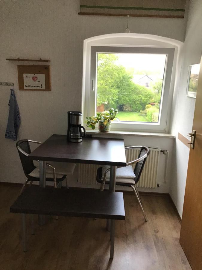 Apartment Bis Zu 8 Einzelbetten Stellplatz Wifi Essen Ngoại thất bức ảnh